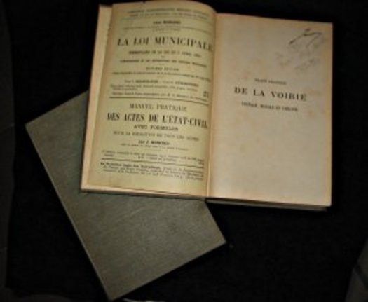 Traité pratique de la voirie vicinale, rurale et urbaine