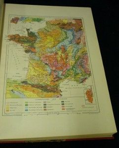 Atlas départemental Larousse