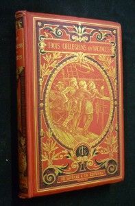 Trois collégiens en vacances