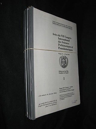 Actes du VIIe Congrès International des Sciences préhistoriques et protohistoriques (4 volumes)