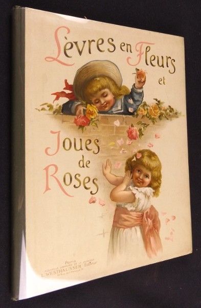 Lèvres en fleurs et joues de roses