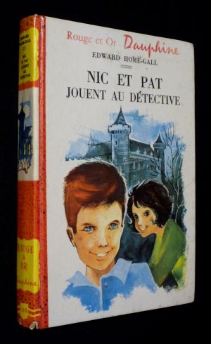 Nic et Pat jouent au détective