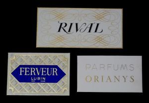 Lot de 3 plaques publicitaires en carton fort : Rival, Ferveur par Lubin, et les parfums Orianys