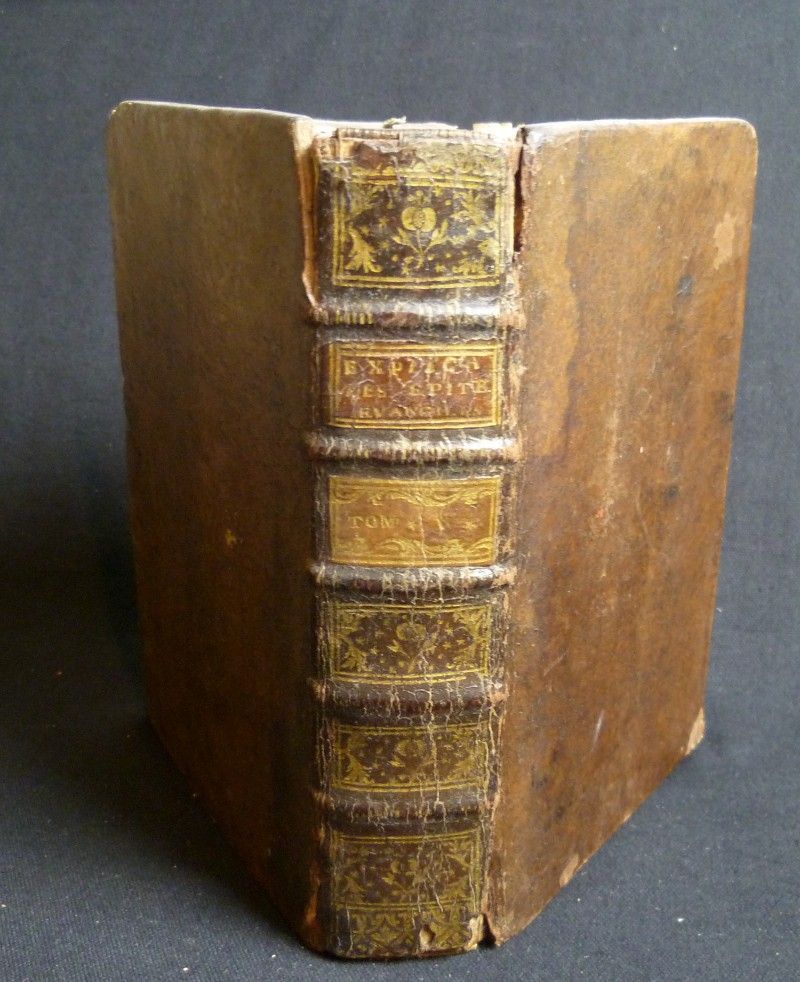 Explication des épitres et évangiles de tous les dimanches de l'année et de tous les mistères de Nôtre Seigneur, et de la très-Sainte Vierge, à l'usage des Eclésiastiques