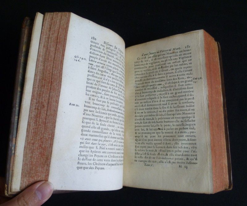 Explication des épitres et évangiles de tous les dimanches de l'année et de tous les mistères de Nôtre Seigneur, et de la très-Sainte Vierge, à l'usage des Eclésiastiques