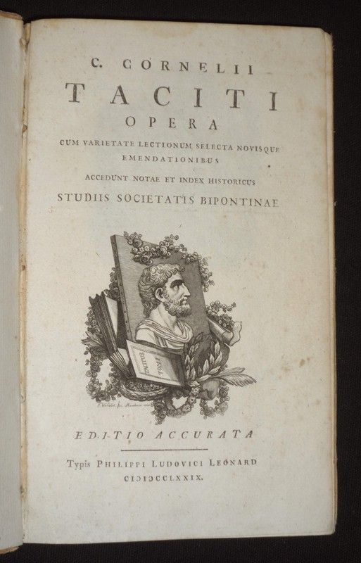 Opera cum varieta lectionum selecta novisque emendationibus, accedunt notae et index historicus, studiis societatis bipontinae