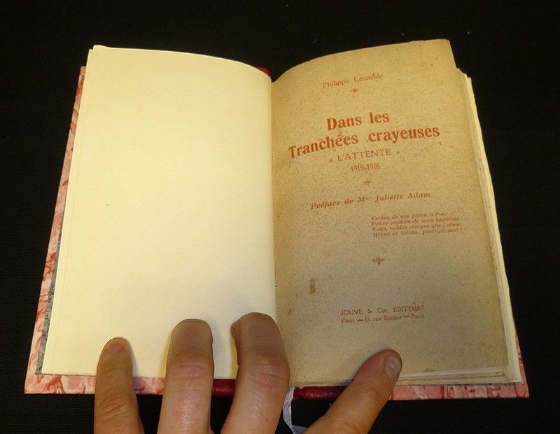 Dans les Tranchées crayeuses. 