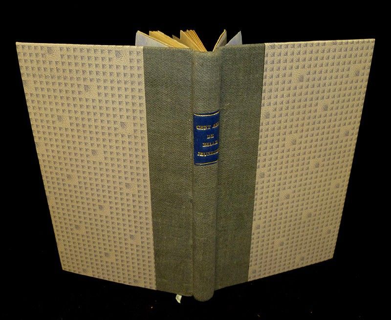 Cent ans de belle jeunesse. Notes d'histoire sur l'oeuvre Notre-Dame de Toutes-Graces et des Cadets de Bretagne