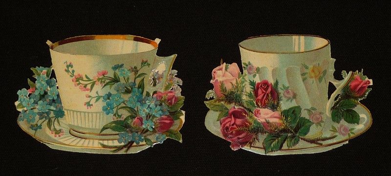 Lot de 2 chromos découpées : Tasses et fleurs