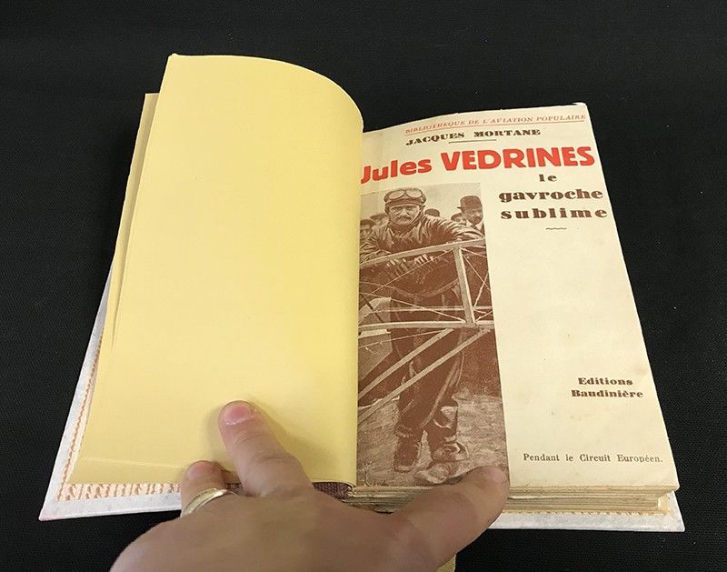 Recueil de 3 biographies D'aviateurs : Jules Védrines, le gavrage / Mémoires de René Dorme / Roland Garros, génie du geste et de la pensée 