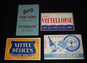 Lot de 4 buvards publicitaires : Eaux de Vichy - Evian - Vittel