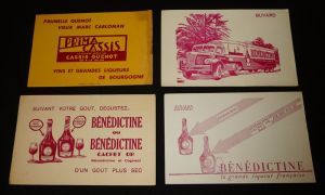 Lot de 4 buvards publicitaires pour des marques d'alcools : Cassis Quenot - Bénédictine