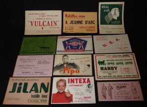 Lot de 12 buvards publicitaires : Vêtements