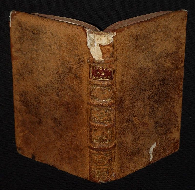 Recueil de pieces d'eloquence presentées à l'Academie Françoise, pour le prix de l'année M.DCCIII