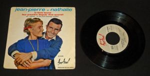 Jean-Pierre et Nathalie : La Terre tourne  - Leur première dispute (disque vinyle 45T)