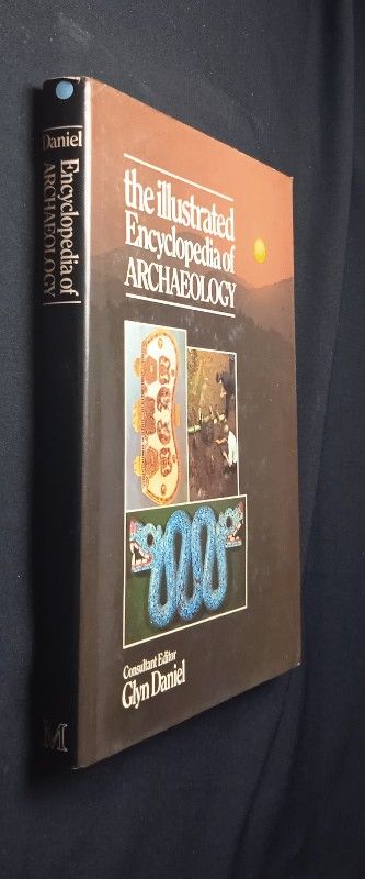 The Illustrated Encyclopedia of Achaeology