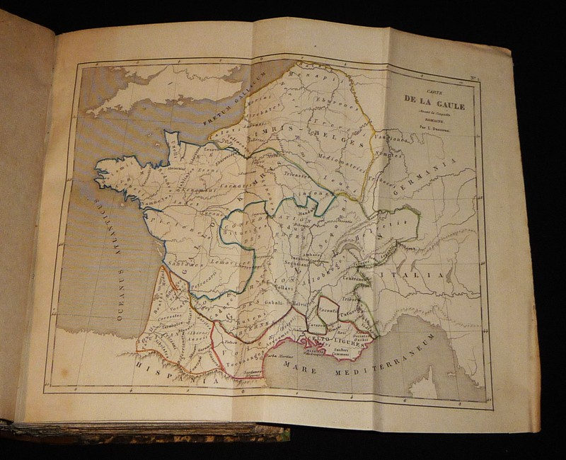 Dictionnaire encyclopédique de la France (16 volumes)