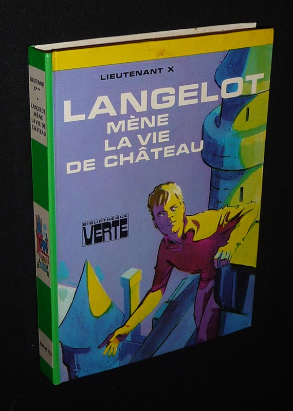 Langelot mène la vie de château