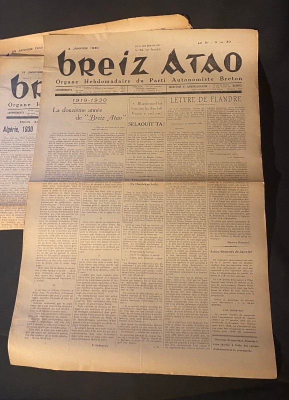 Breiz Atao Organe hébdomadaire du Parti Autonomiste Breton 1930 39 numéros du n° 82 au n° 130 (manque 14 numéros)