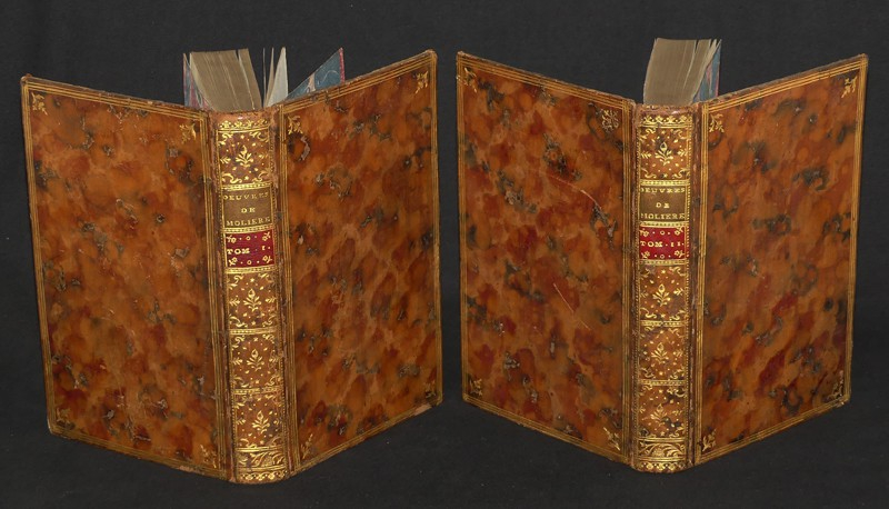 Oeuvres de Molière, avec des remarques grammaticales ; des avertissemens et des observations sur chaque pièce, par M. Bret (6 volumes)