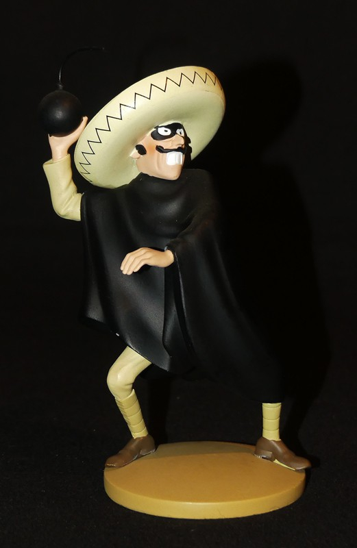 Figurine Tintin : 'Le Caporal Diaz, terroriste maladroit' de l'album L'Oreille cassée