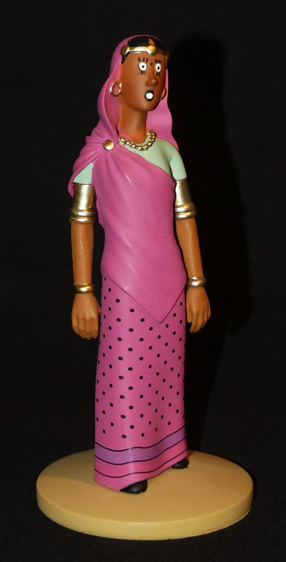 Figurine Tintin : 'Madame Yamilah en transe' de l'album Les Sept Boules de cristal
