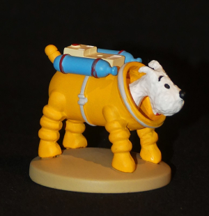 Figurine Tintin : 'Milou en habit lunaire' de l'album On a marché sur la Lune