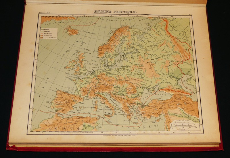 Atlas complet de géographie en relief