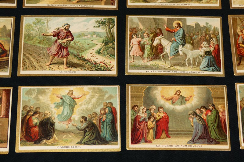 35 chromos religieux