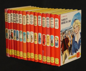 Série complète de la collection des "Shirley"