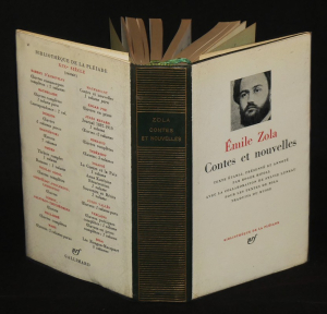 Contes et nouvelles de Emile Zola (Bibliothèque de La Pléiade)